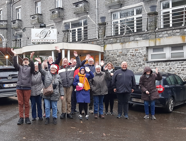 La Roche en Ardenne groepsfoto - Buitenhof Reizen begeleide vakanties voor mensen met een verstandelijke beperking